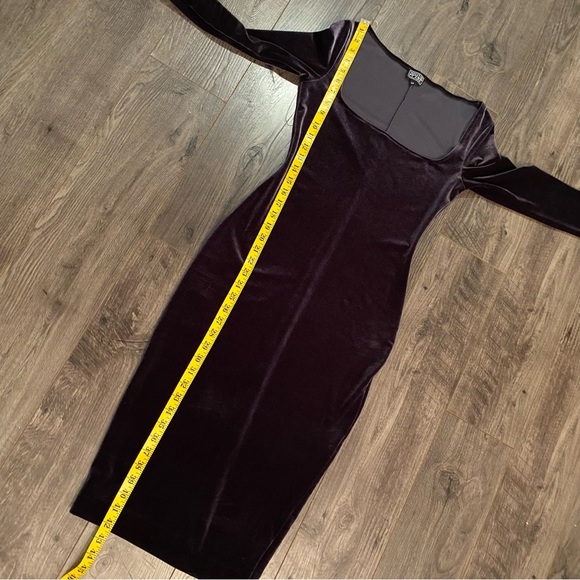 Vintage Wayne Clark dress mermaid velour long sleeve square neck line - Picture 13 of 15
